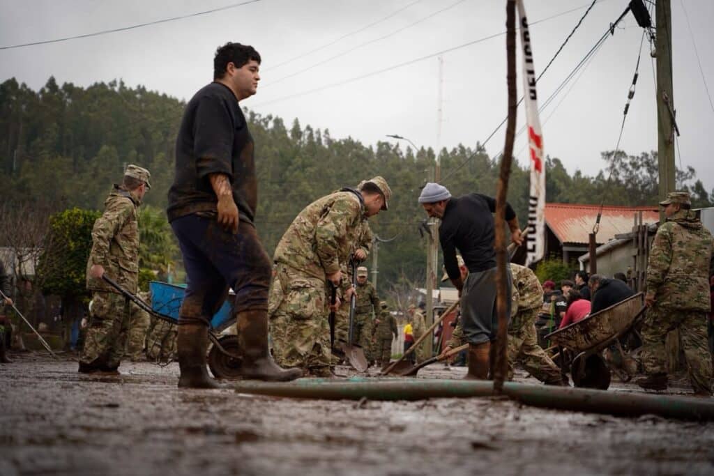 Gobierno coordina apoyo de Ejército y Carabineros en Putú tras aluvión