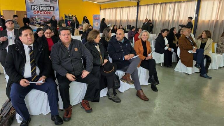 Colegio Henry Cetty de Molina conmemora sus 20 años de historia