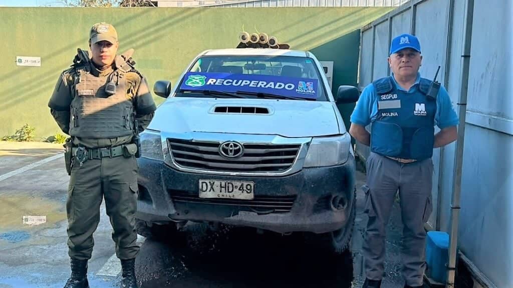 Operativo conjunto en Molina: Lectores de patentes permiten recuperar camioneta que había sido robada en Pucón