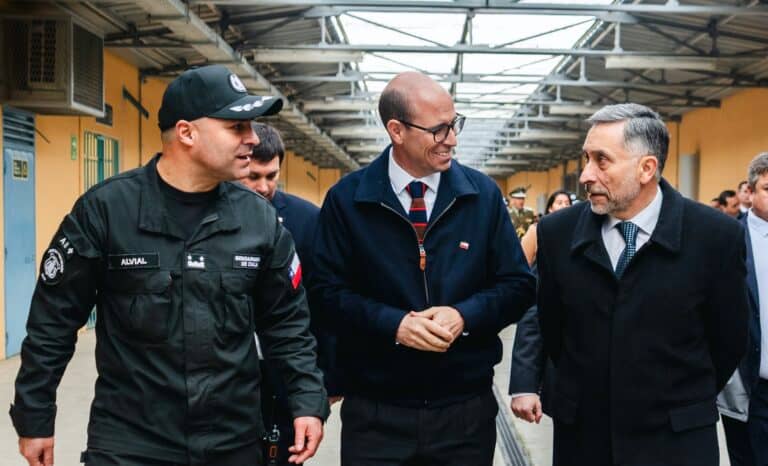 Senador Vial por traslado de reos a Talca: "Es una señal concreta para combatir al crimen organizado"