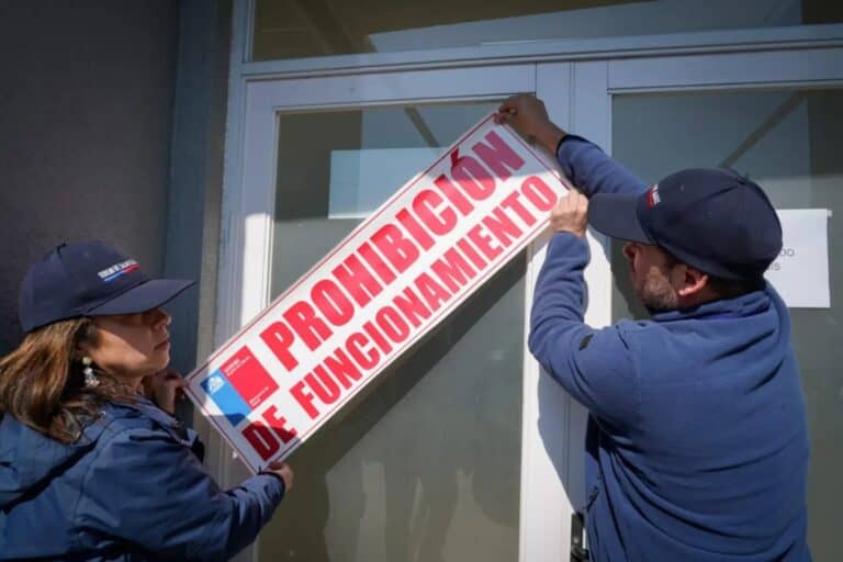 Seremi de Salud decreta la prohibición de funcionamiento de centro de diálisis en Curicó