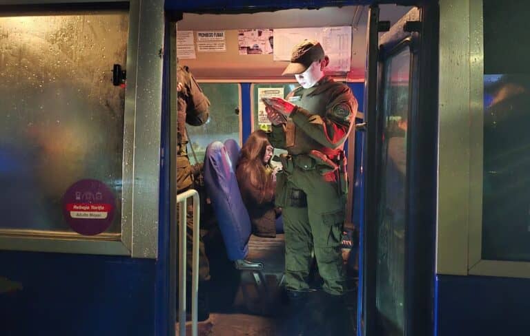 Operativo policial interinstitucional en Lontué concluye con dos detenidos y decenas de infracciones
