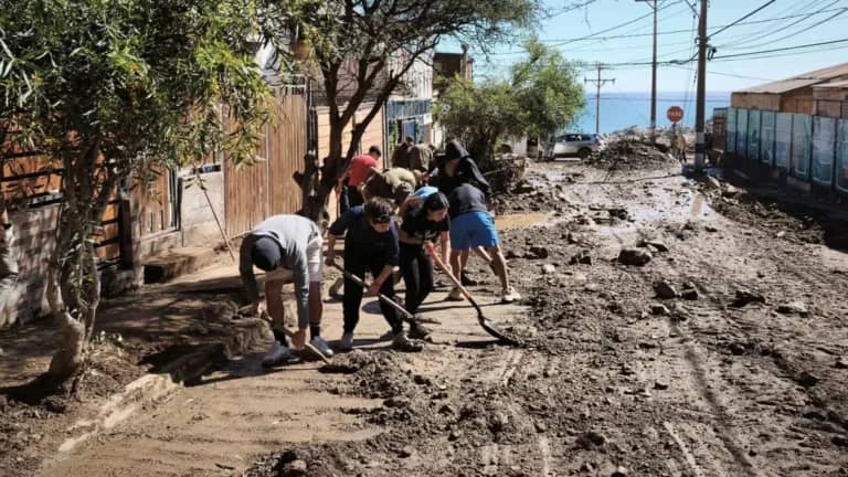 Declaran emergencia climática preventiva entre Coquimbo y Biobío por intenso sistema frontal