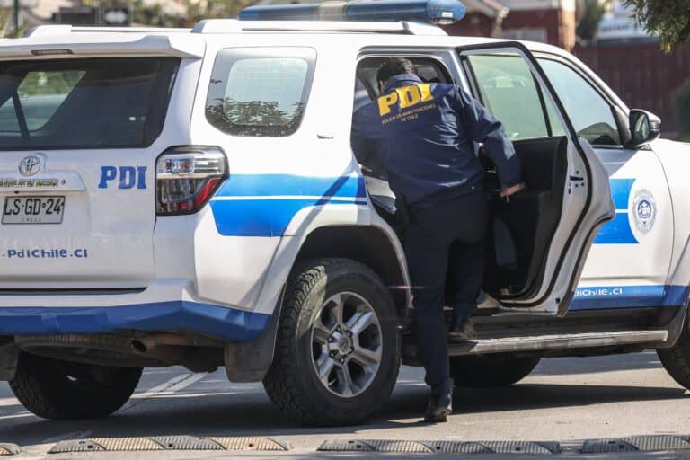 Detienen a dos sujetos por robo a vivienda en el sector Rauquén de Curicó
