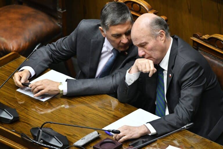 Comisión de Hacienda rechaza vetos del Gobierno a la Megarreforma y senadora Vodanovic cuestiona la medida