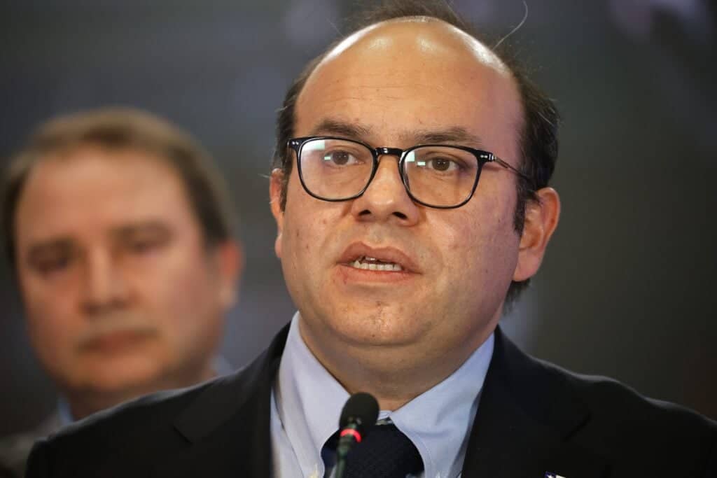 Gobierno destina más de $46 mil millones en Bonos de Recuperación para afectados por el sistema frontal