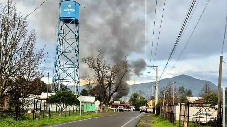 Incendio destruye por completo una vivienda en el sector San Jorge de Romeral de Molina