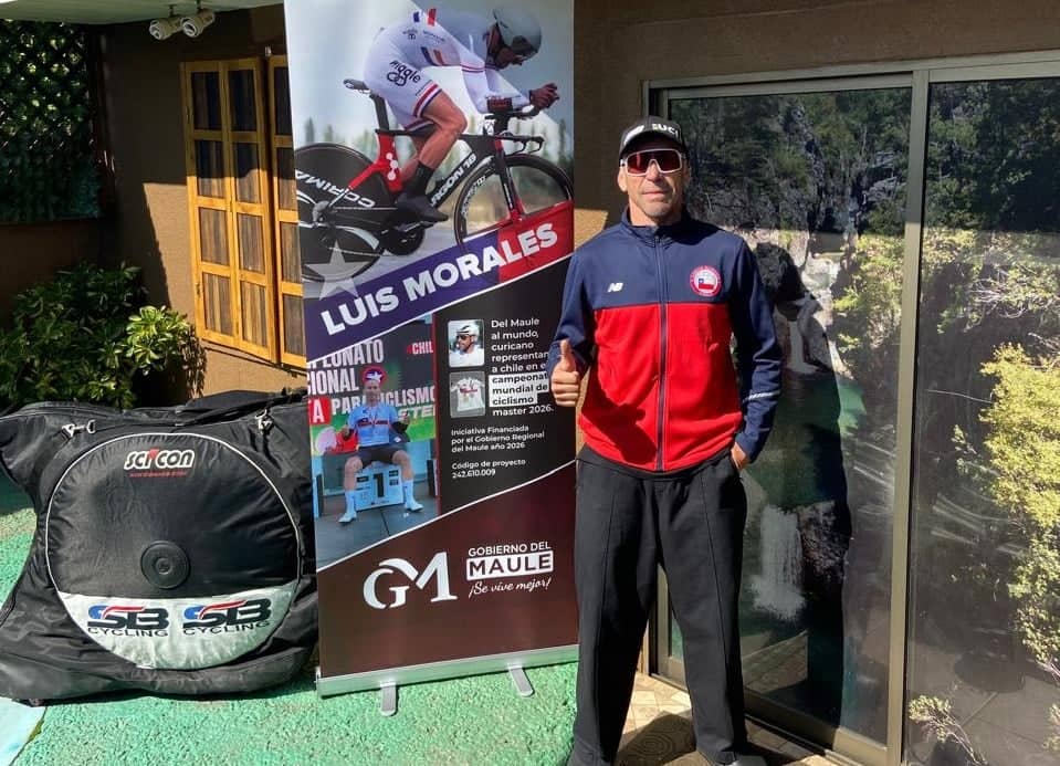 Ciclista curicano emprende vuelo a Japón para competir en el Mundial Máster