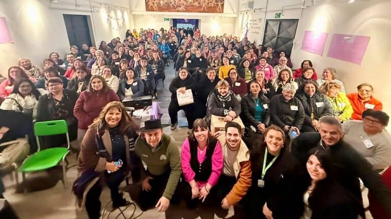 Multitudinario lanzamiento de la nueva Oficina de la Mujer en la comuna de Sagrada Familia