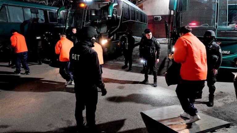 Nueve líderes del crimen transnacional de alta peligrosidad son recluidos en la cárcel de Talca