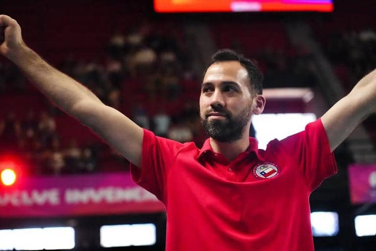 Preparador físico curicano ha sido clave en medallas del Team Chile