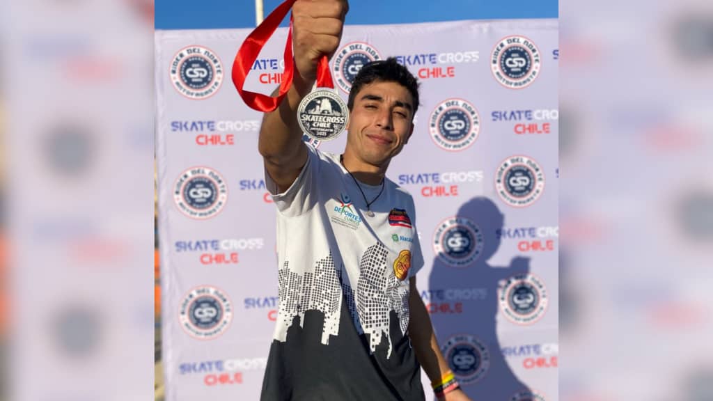 Curicano clasificado al Mundial de Skate Cross busca auspiciadores para viajar a Paraguay