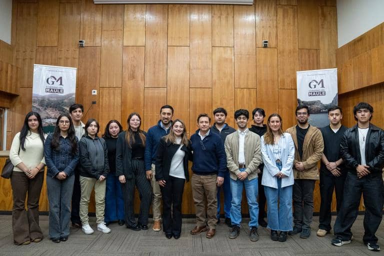 GORE Maule se reúne con estudiantes de educación superior