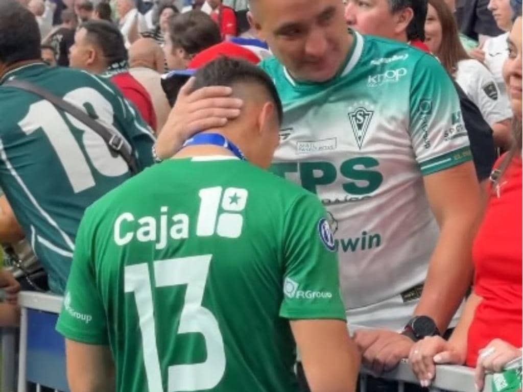 Jugadores de Wanderers emocionan a España con gesto tras perder final ante Real Madrid
