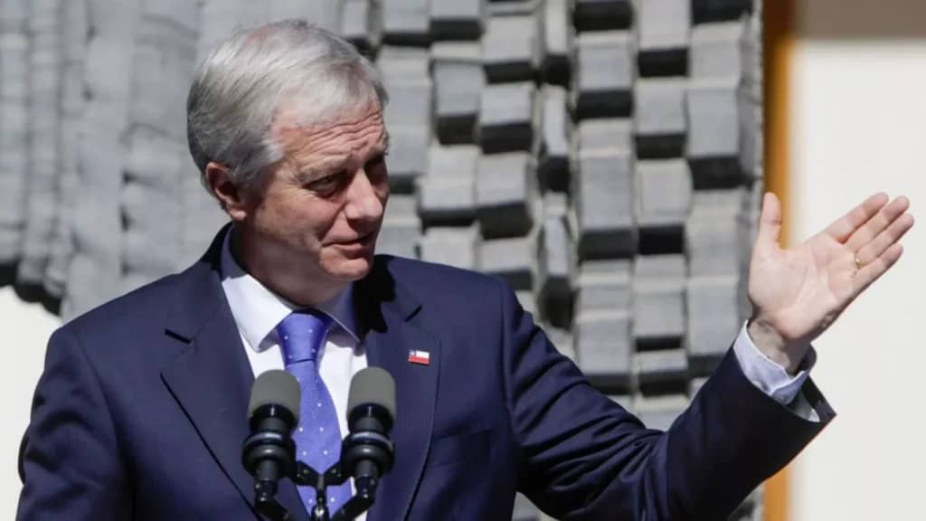 Indultos: Kast abre debate sobre casos excepcionales y genera reacciones cruzadas