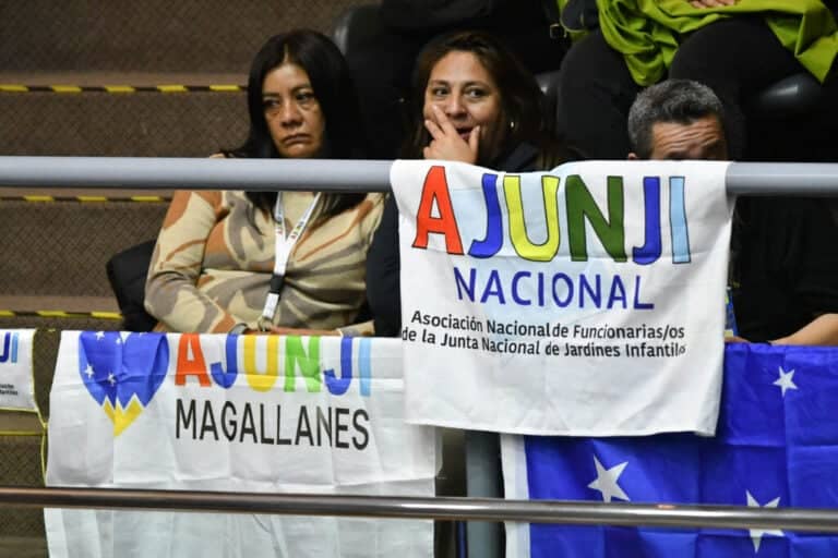 Incidentes y críticas al financiamiento detienen avance del proyecto Sala Cuna en el Senado