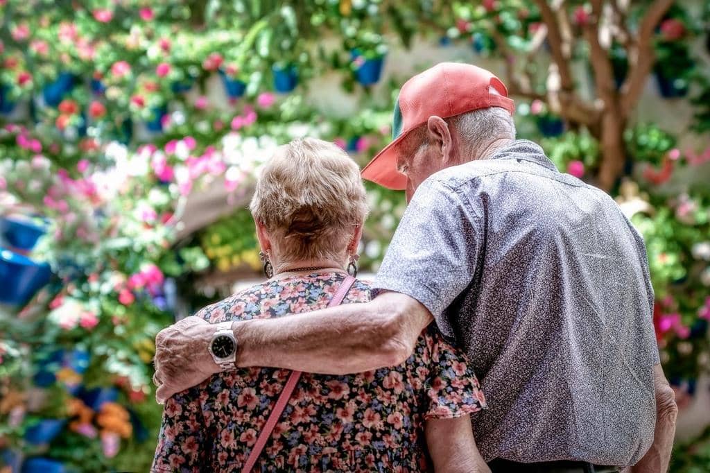 Bonos para pensionados en septiembre: Aguinaldo, PGU y otros beneficios estatales