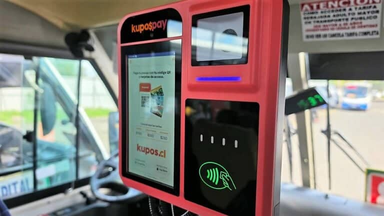 Línea Intercomunal de Curicó inicia marcha blanca de nuevo sistema de pago electrónico en microbuses