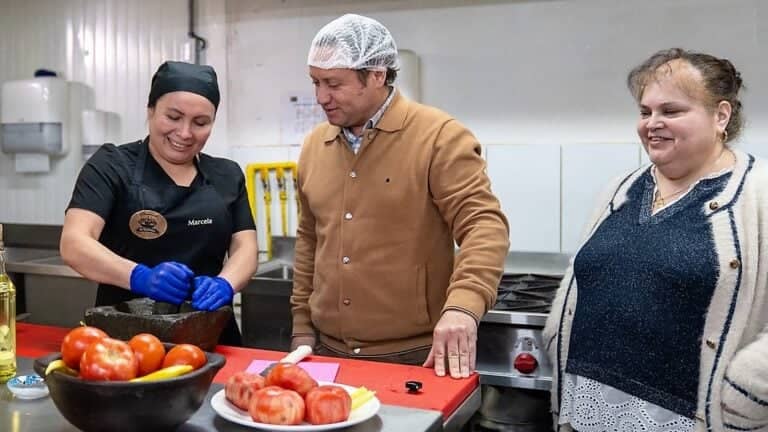 Cinco representantes del Maule compiten como finalistas en los Premios Fuego de la gastronomía nacional