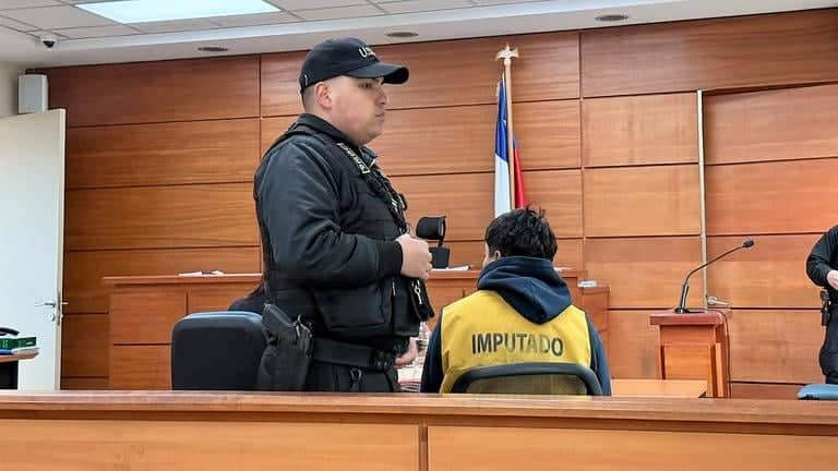 Prisión preventiva para joven acusado de homicidio de ciudadano haitiano en Curicó