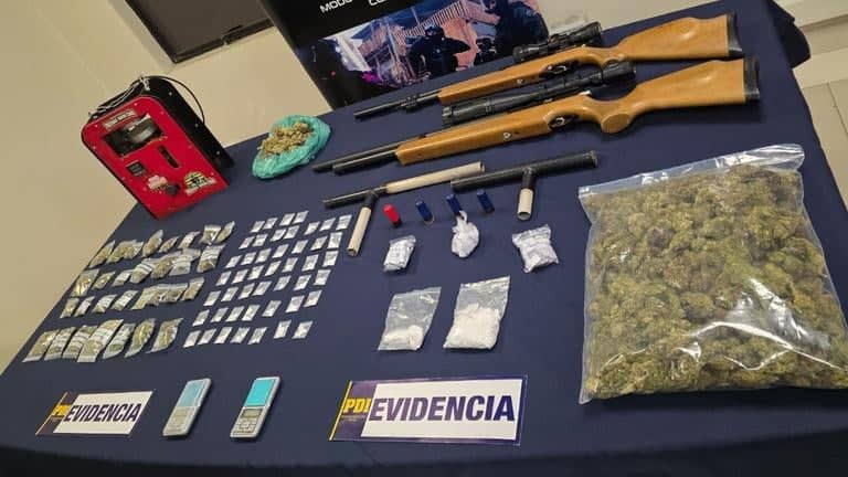 Cuatro imputados en prisión preventiva tras amplio operativo por tráfico de drogas y armas en la comuna de Maule