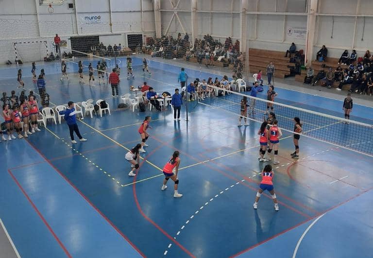 Curicó albergará fecha nacional de la Liga de Menores de Vóleibol U16