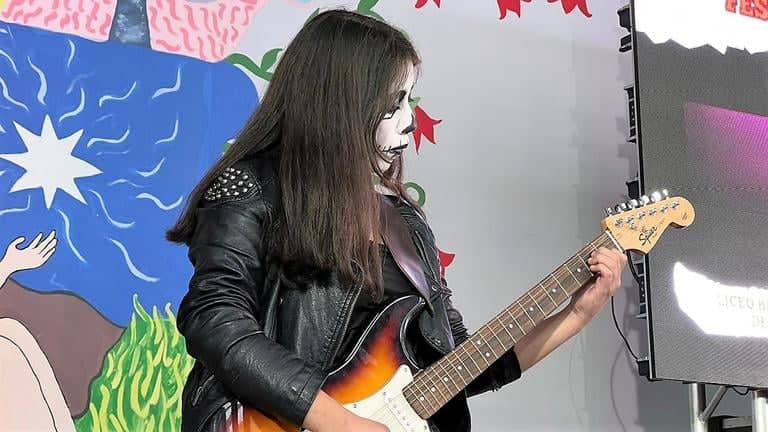 Liceo Bicentenario de Molina prepara la quinta edición del "Rock Molina Fest" con entrada liberada