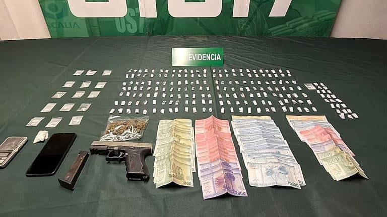 Carabineros detiene a cinco personas tras múltiples allanamientos por tráfico de drogas en Sagrada Familia
