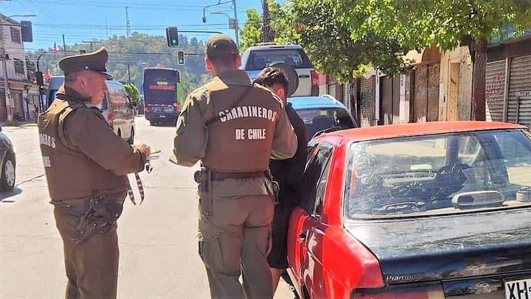 Carabineros de Curicó detuvo a dos personas durante servicio de copamiento preventivo