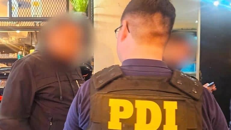 PDI detiene a extranjero con orden de expulsión vigente durante fiscalización en el centro de Curicó