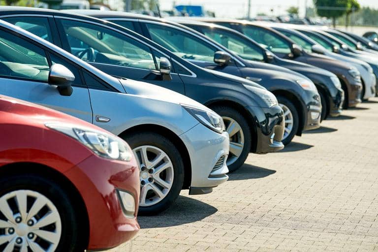 Alerta de seguridad para vehículos Toyota RAV4 PHEV comercializados en Chile
