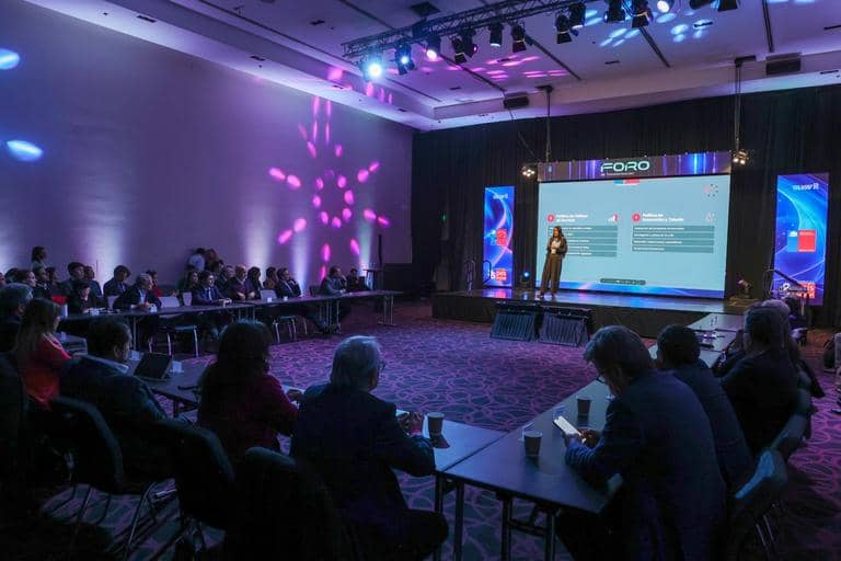 Chile se prepara para el 6G y el apagón del 3G con nuevo plan digital
