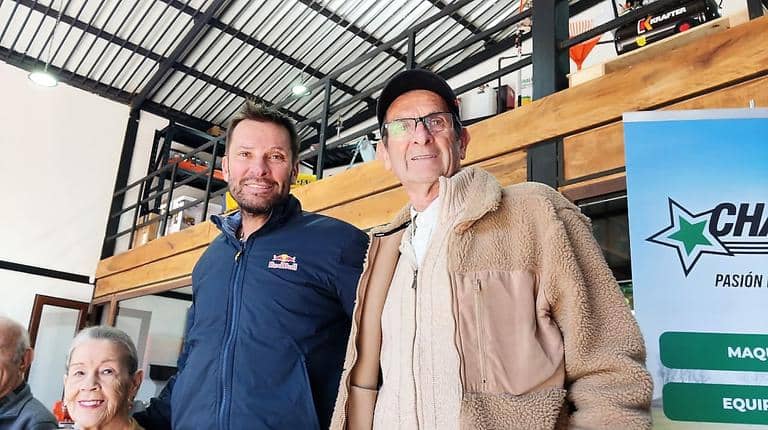 Chaleco López inaugura su nuevo negocio en Curicó apostando por la maquinaria agrícola