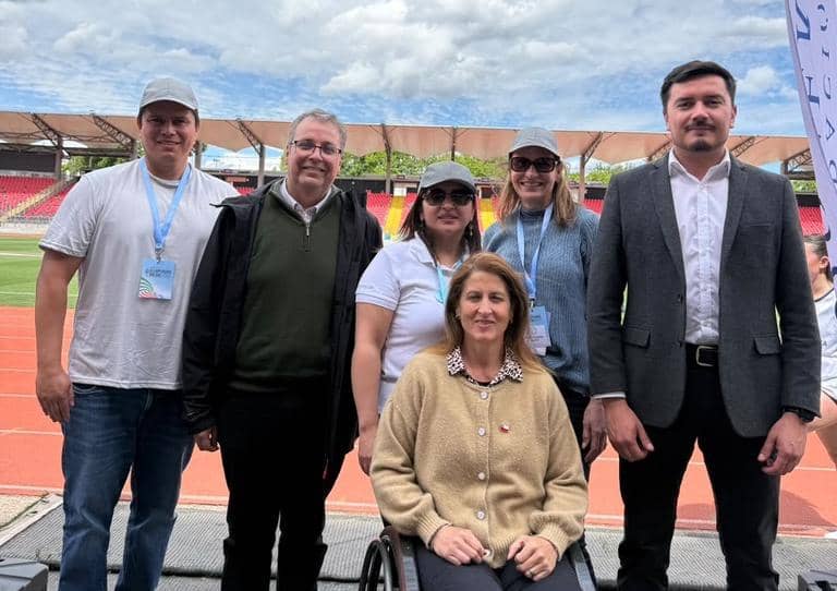 Vicepresidenta de World Athletics visita Talca