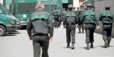 Gendarmería investiga a funcionaria por presuntas comunicaciones con reos en Valparaíso