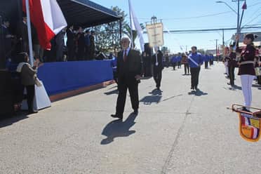 Regresa tradicional desfile de Aguas Negras en honor a la Cuarta Compañía de Bomberos de Curicó