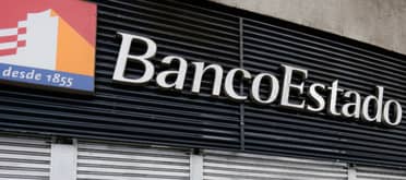 Caída del sistema en BancoEstado causa cierre de sucursales y problemas en transacciones