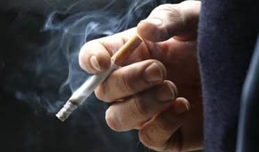 Detienen a sujeto por contrabando de cigarrillos en control carretero