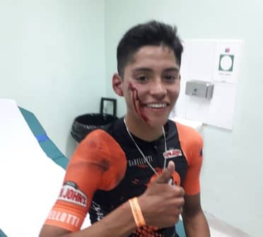 Ni una caída pudo evitar que curicano subiera al podio en la Vuelta Ciclista Pichidegua 2020