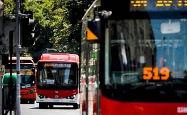 Chofer del Transantiago le pidió a un pasajero que se pusiera mascarilla y terminó apuñalado