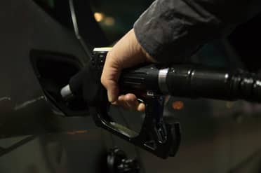Combustibles registran nueva alza de precios este jueves