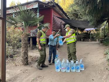 Carabineros asistió a adultos mayores del sector El Radal