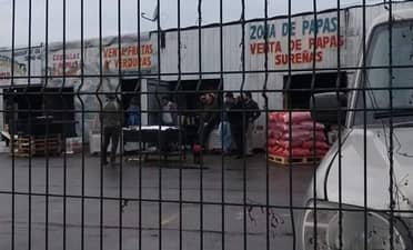 Críticas por asado de feriantes en la Felicur