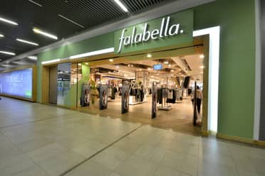Multan a Falabella con más de 2,5 millones por demora en entrega de productos en CyberMonday 2016