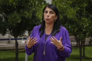 “Inaceptables y dolorosos”: Karla Rubilar envía carta a Siches cuestionando sus dichos