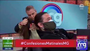 Insólito: José Miguel Viñuela se llena de críticas tras cortar en vivo el pelo a un camarógrafo
