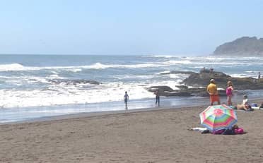 Costa de Curicó lidera la afluencia turística provincial con 95% de ocupación en Semana Santa