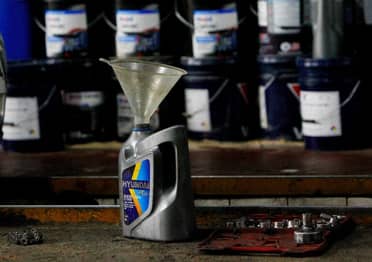 Municipio de Curicó abrió inscripción para reciclar aceites lubricantes y baterías en desuso