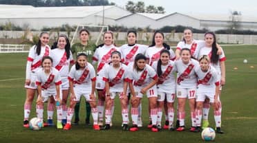 Equipo femenino de Curicó Unido disputará por primera vez un partido oficial en La Granja