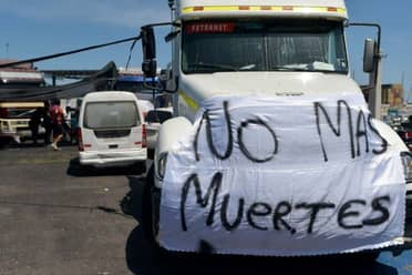 Camioneros de Antofagasta liberan rutas tras acuerdo con el Gobierno